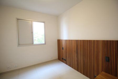 Apartamento para alugar com 61m², 3 quartos e 1 vagaQuarto 1
