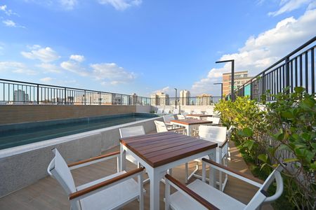 Studio para alugar com 36m², 1 quarto e sem vagaPiscina