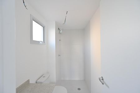 Banheiro Social de kitnet/studio para alugar com 1 quarto, 36m² em Vila da Saúde, São Paulo