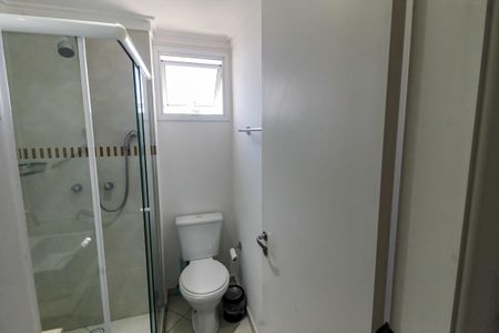 Apartamento à venda com 67m², 2 quartos e 2 vagasBanheiro da Suíte