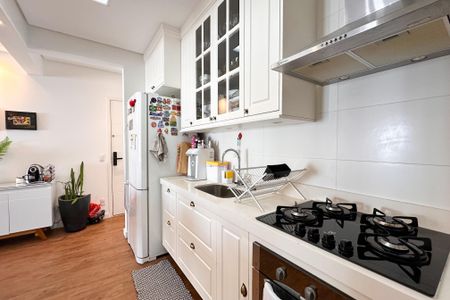 Apartamento à venda com 94m², 3 quartos e 2 vagasCozinha