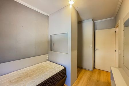 Quarto 1 de apartamento para alugar com 3 quartos, 150m² em Jardim Lindóia, Porto Alegre