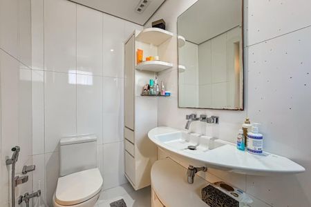 Apartamento para alugar com 150m², 3 quartos e 2 vagasBanheiro 2