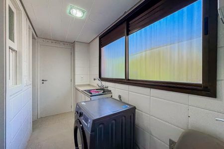 Apartamento para alugar com 150m², 3 quartos e 2 vagasÁrea de serviço