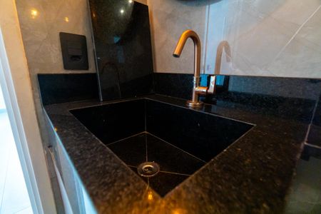 Apartamento para alugar com 79m², 2 quartos e 1 vagaBanheiro Social