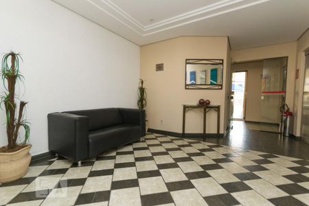 Apartamento para alugar com 79m², 2 quartos e 1 vagaHall social