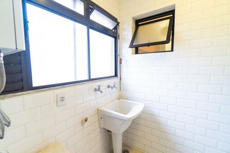 Apartamento para alugar com 79m², 2 quartos e 1 vagaÁrea de Serviço