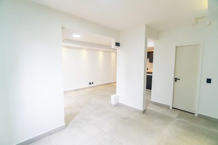 Sala de apartamento para alugar com 2 quartos, 79m² em Chácara Inglesa, São Paulo