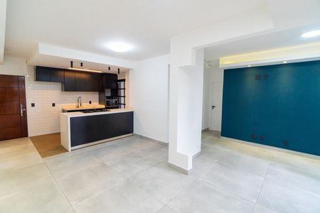 Sala de apartamento para alugar com 2 quartos, 79m² em Chácara Inglesa, São Paulo