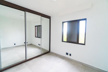 Apartamento para alugar com 79m², 2 quartos e 1 vagaQuarto