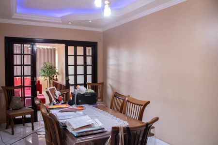 Casa para alugar com 385m², 4 quartos e 3 vagasSALA DE JANTAR