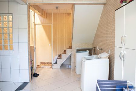 Casa para alugar com 385m², 4 quartos e 3 vagasÁREA DE SERVIÇO