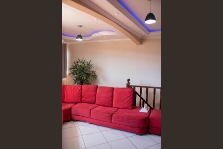 SALA DE TV de casa para alugar com 4 quartos, 385m² em Jaraguá, São Paulo