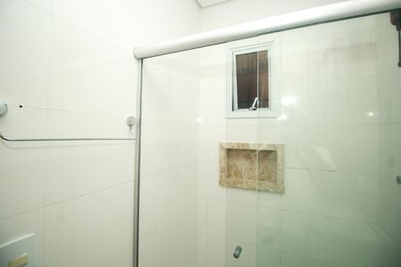 Apartamento à venda com 60m², 2 quartos e 2 vagasBanheiro da Suíte