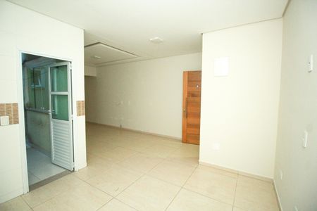 Apartamento à venda com 60m², 2 quartos e 2 vagasCozinha