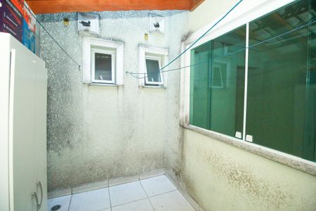 Apartamento à venda com 60m², 2 quartos e 2 vagasÁrea de Serviço