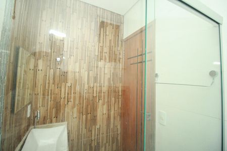 Apartamento à venda com 60m², 2 quartos e 2 vagasBanheiro da Suíte