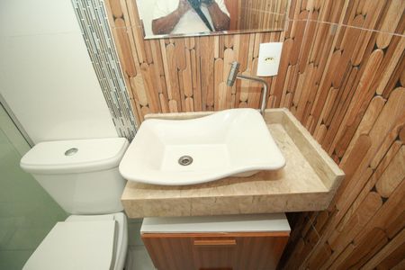 Apartamento à venda com 60m², 2 quartos e 2 vagasBanheiro da Suíte