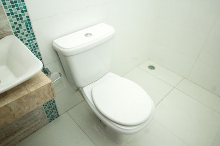 Apartamento à venda com 60m², 2 quartos e 2 vagasBanheiro Social