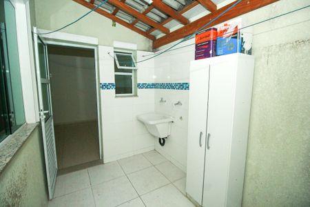 Apartamento à venda com 60m², 2 quartos e 2 vagasÁrea de Serviço