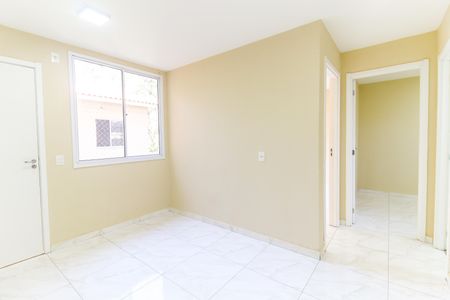 Sala de apartamento para alugar com 2 quartos, 43m² em Colônia (zona Leste), São Paulo