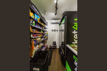 Apartamento para alugar com 43m², 2 quartos e 1 vagaMini mercado