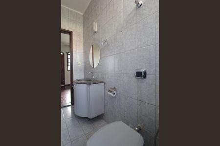 Casa para alugar com 180m², 3 quartos e 3 vagasBanheiro da Suite