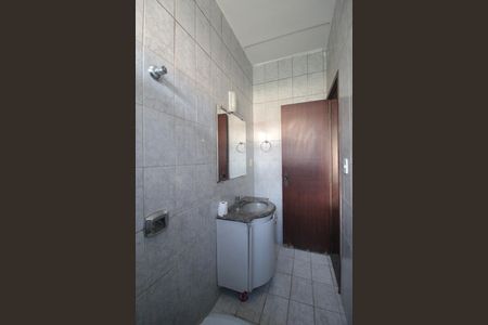 Casa para alugar com 180m², 3 quartos e 3 vagasBanheiro Social