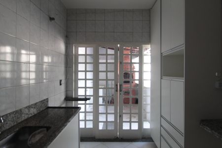 Casa para alugar com 180m², 3 quartos e 3 vagasCozinha