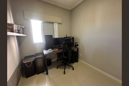 Apartamento para alugar com 71m², 3 quartos e 2 vagasQuarto 2