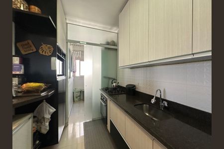 Apartamento para alugar com 71m², 3 quartos e 2 vagasCozinha