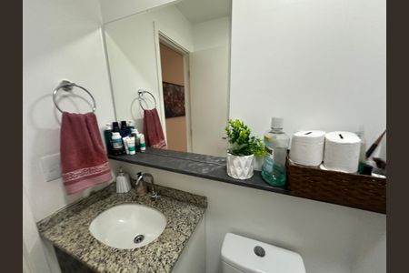 Apartamento para alugar com 71m², 3 quartos e 2 vagasBanheiro