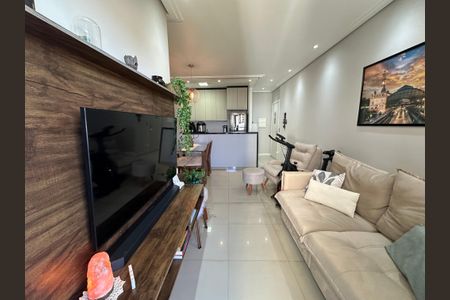 Sala de apartamento à venda com 3 quartos, 71m² em Nucleo Residencial Celia Mota, Barueri