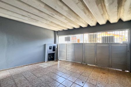Casa à venda com 121m², 3 quartos e 2 vagasGaragem
