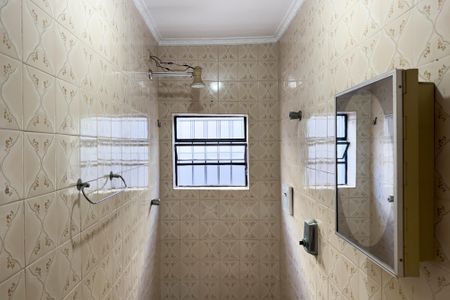 Casa à venda com 121m², 3 quartos e 2 vagasBanheiro Social 1 
