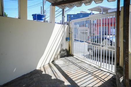 Casa à venda com 100m², 2 quartos e 1 vagaGaragem