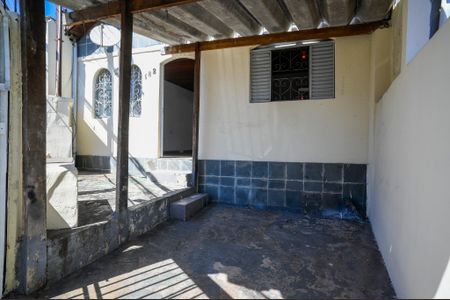 Casa à venda com 100m², 2 quartos e 1 vagaGaragem