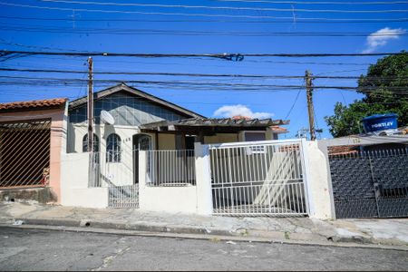 Casa à venda com 100m², 2 quartos e 1 vagaFachada