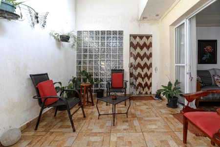 Casa para alugar com 144m², 3 quartos e 2 vagasQuintal