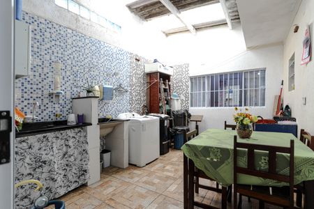 Casa para alugar com 144m², 3 quartos e 2 vagasÁrea de Serviço