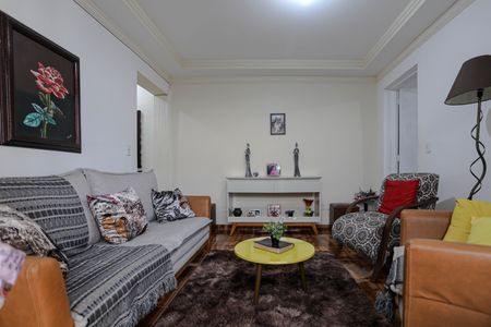 Sala de casa para alugar com 3 quartos, 144m² em Jundiapeba, Mogi das Cruzes