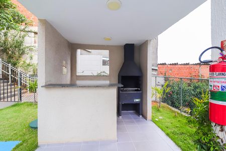 Apartamento para alugar com 39m², 2 quartos e sem vagaÁrea comum - Churrasqueira