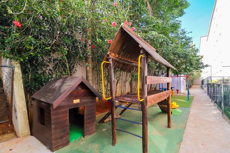 Apartamento para alugar com 39m², 2 quartos e sem vagaÁrea comum - Playground