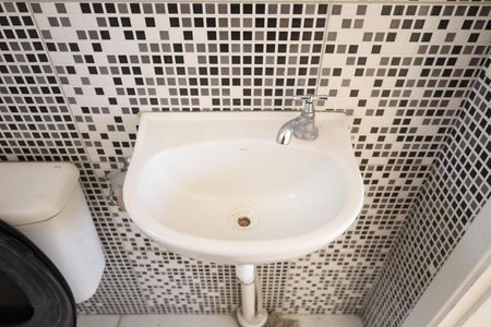 Apartamento para alugar com 39m², 2 quartos e sem vagaBanheiro