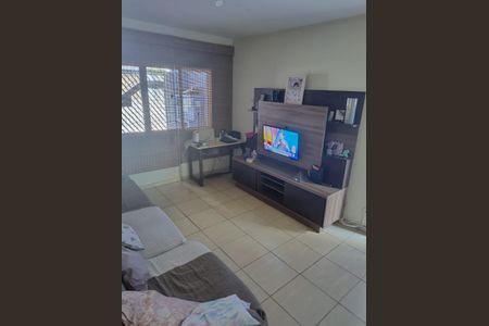 Sala de casa para alugar com 3 quartos, 126m² em Jardim Esmeralda, São Paulo