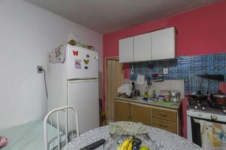 Casa à venda com 125m², 5 quartos e 1 vaga Casa à venda com 125m², 5 quartos e 1 vagaKitnet