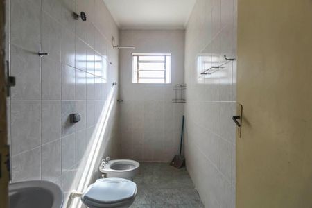 Casa à venda com 125m², 5 quartos e 1 vaga Casa à venda com 125m², 5 quartos e 1 vagaBanheiro 2