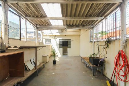 Casa à venda com 125m², 5 quartos e 1 vaga Casa à venda com 125m², 5 quartos e 1 vagaSacada