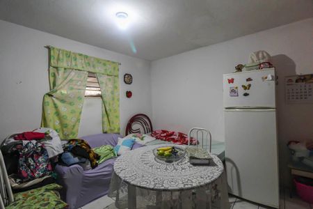 Casa à venda com 125m², 5 quartos e 1 vaga Casa à venda com 125m², 5 quartos e 1 vagaKitnet