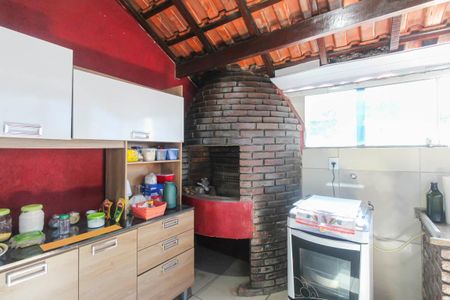 Casa para alugar com 42m², 1 quarto e sem vaga